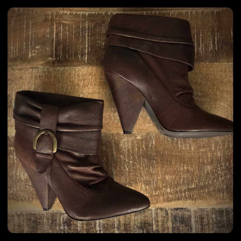 Jessica Simpson Hazell Brown Ankle Boots - New